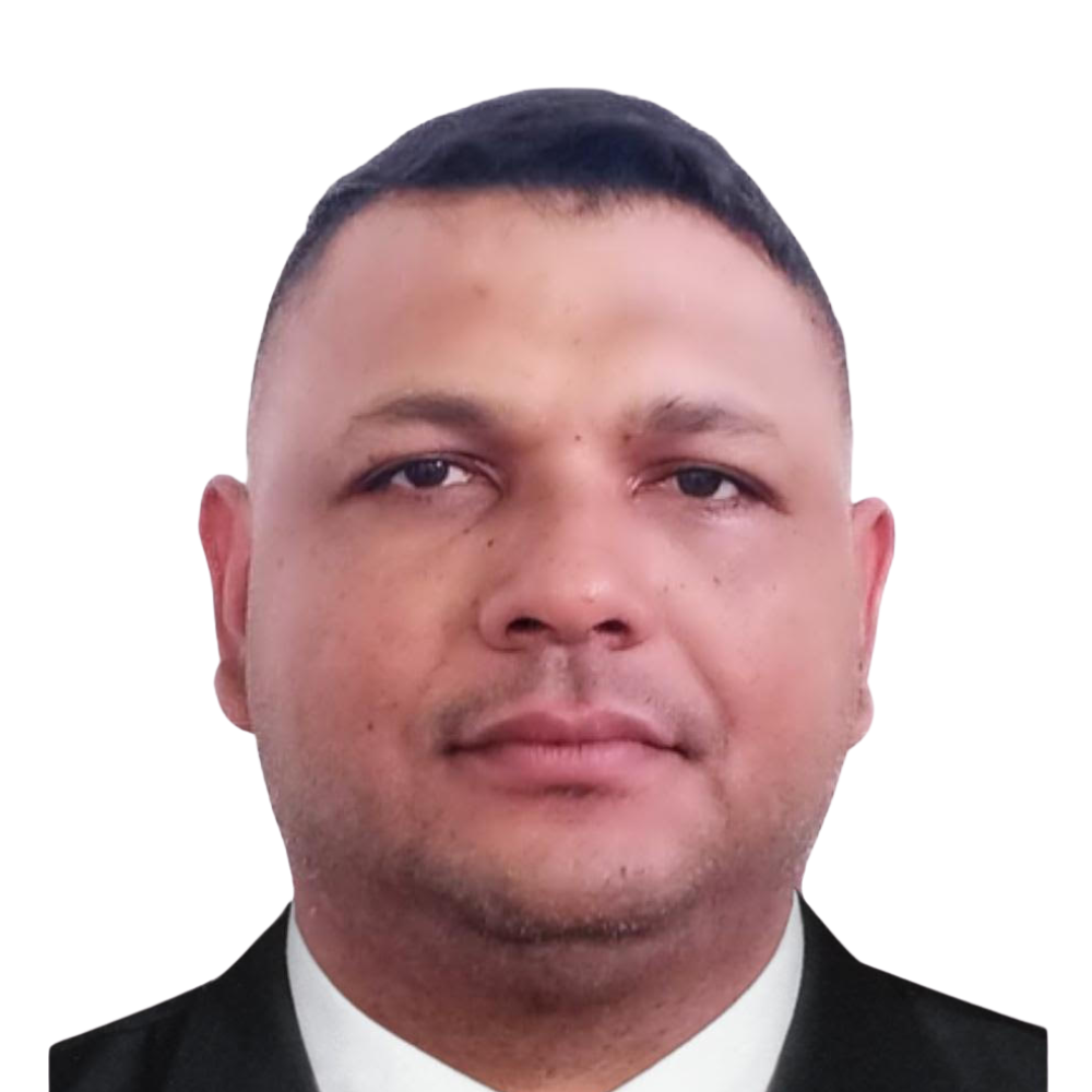 Jose Arraes operador de entrega de Agua Pura Vida distribución de agua potable y cumplimiento de rutas de servicio